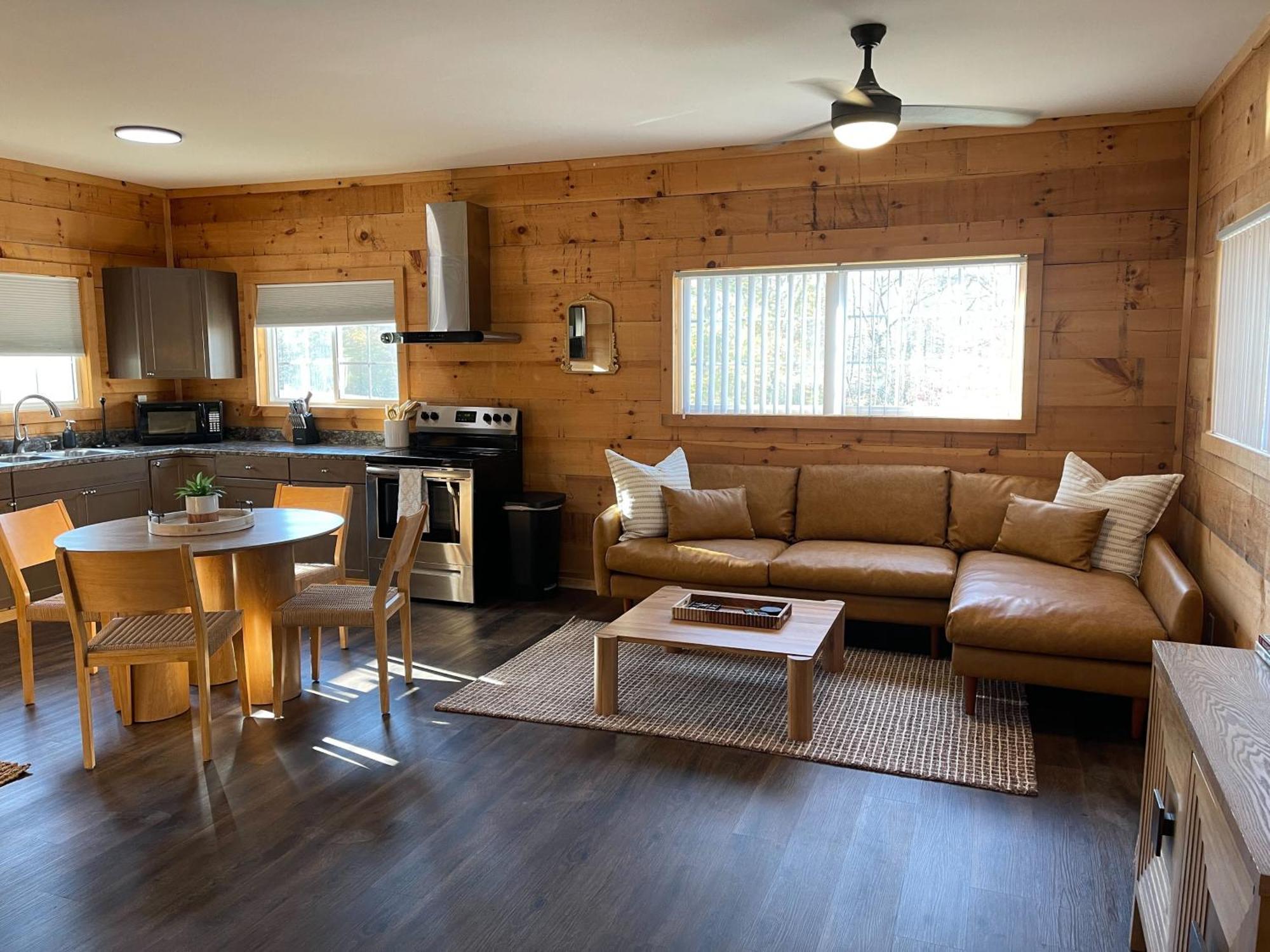 Pine Creek Cabins & Camping Resort South Bloomingville Exterior foto